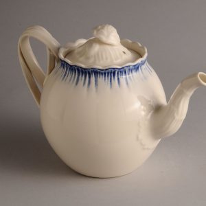 Hartley Greens Leeds Pottery Blue Shell Edge Teapot-0