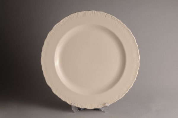 Hartley Greens Leeds Pottery Shell Edge Dinner Plate