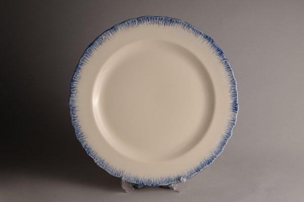 Hartley Greens Leeds Pottery Large Blue Shell Edge Dinner Plate-0