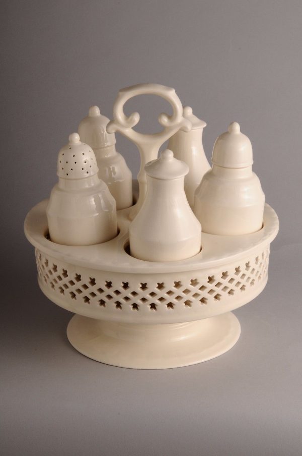 Hartley Greens Leeds Pottery Round Cruet Set-0
