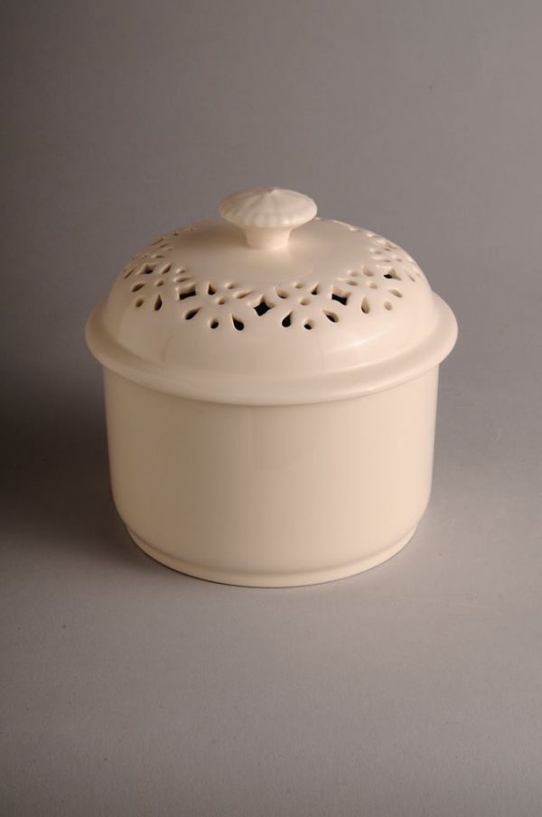Hartley Greens Leeds Pottery Butter Tub-0