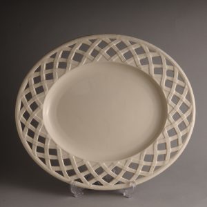 Hartley Greens Leeds Pottery Pierced Lattice Plate Stand-0