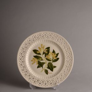 Hartley Greens & Co Leeds Pottery Herb & Spice Pierced Plate - Clove-0