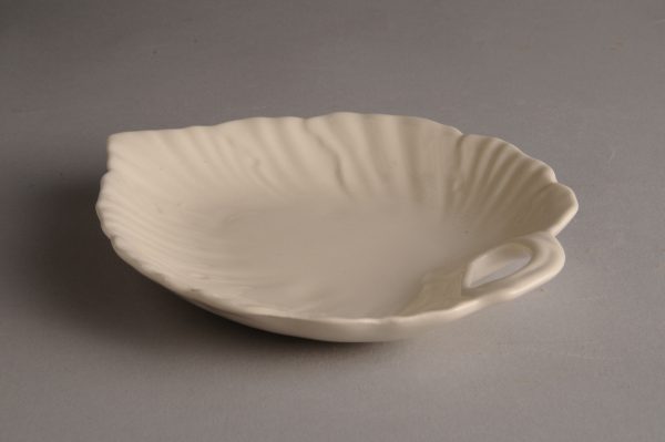 Hartley Greens & Co Leeds Pottery Small Leaf Dish-0