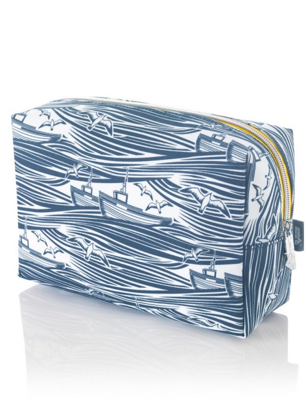 Mini Moderns Whitby Medium Wash Bag