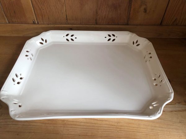 Hartley Greens Leeds Pottery Pierced Leaf Tray-0