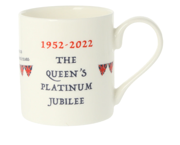 platinum jubilee mug bunting