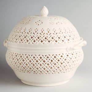 Leeds pottery chestnut bowl